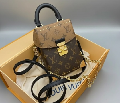 LOUSE VUITTON LOUSE VUITTON
