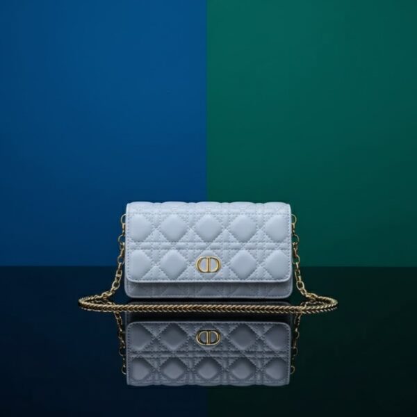 DIOR, DIOR,