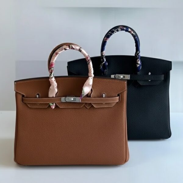 HERMES Genuine Leather Handbag HERMES Genuine Leather Handbag
