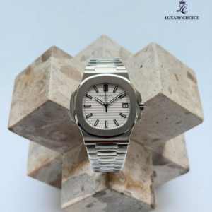 Patek Philippe Nautilus 5711 White Dial 5711 1A 011 steel luxury watch